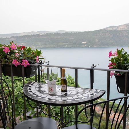 B&B Carpe Diem Vista Lago Castel Gandolfo Extérieur photo