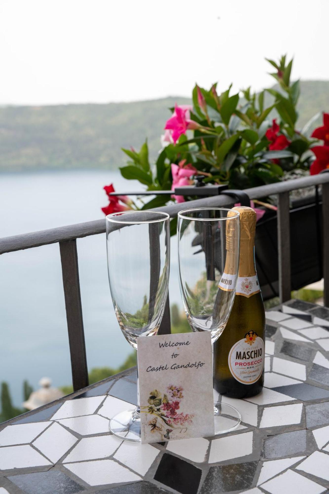 B&B Carpe Diem Vista Lago Castel Gandolfo Extérieur photo