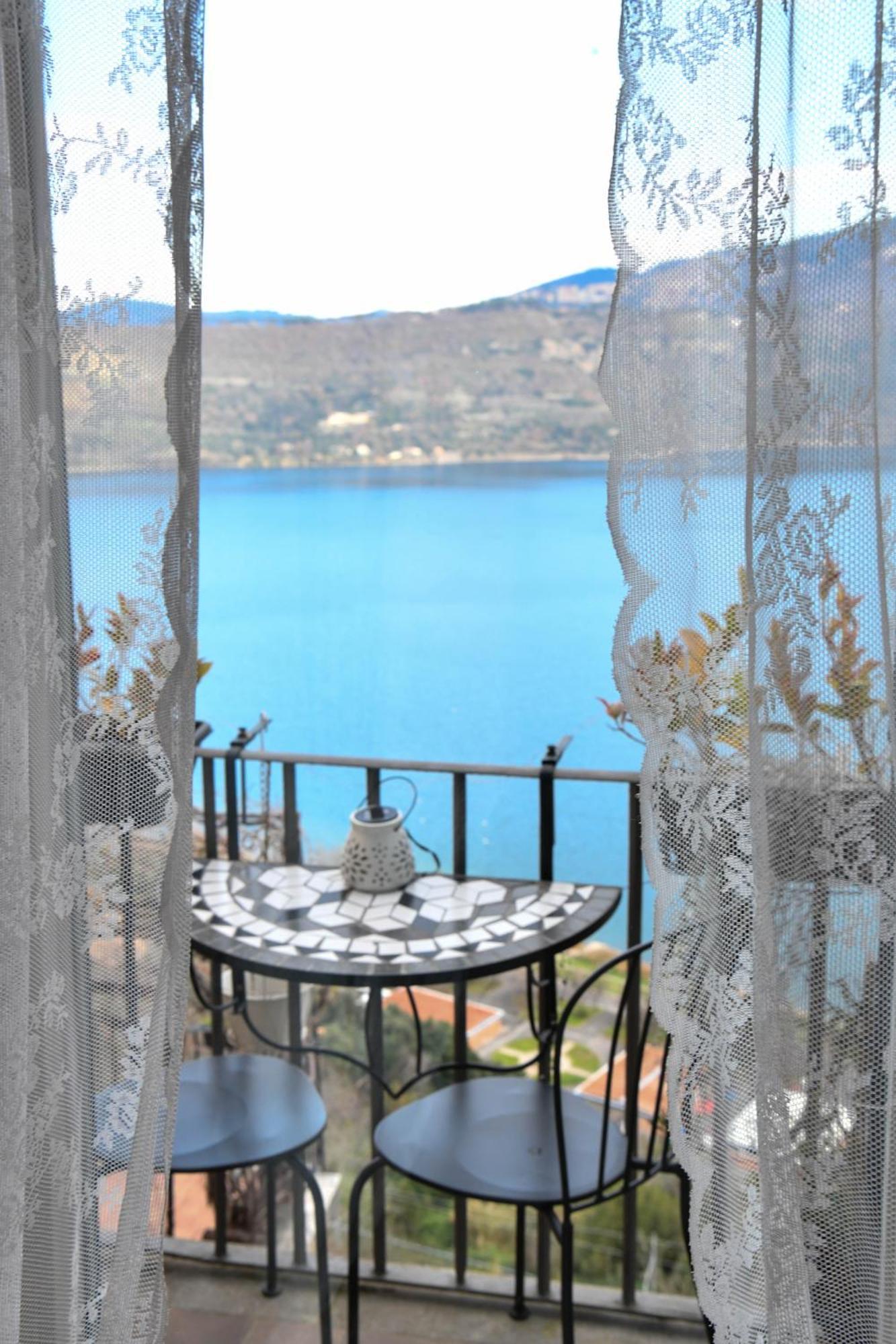 B&B Carpe Diem Vista Lago Castel Gandolfo Extérieur photo
